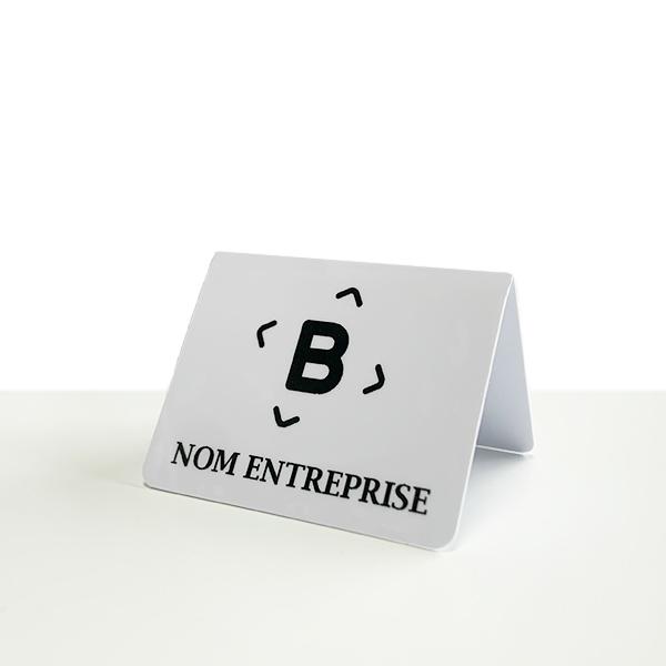 Chevalets de table personnalisés avec QR code | Intéractif, esthétique