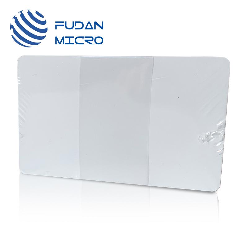 Carte IC contact et bande magnétique - Test et Avis