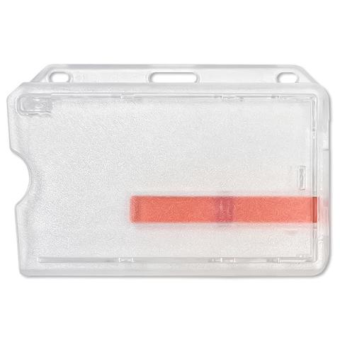 Découvrez notre porte-badge rigide transparent avec attache porte-clés